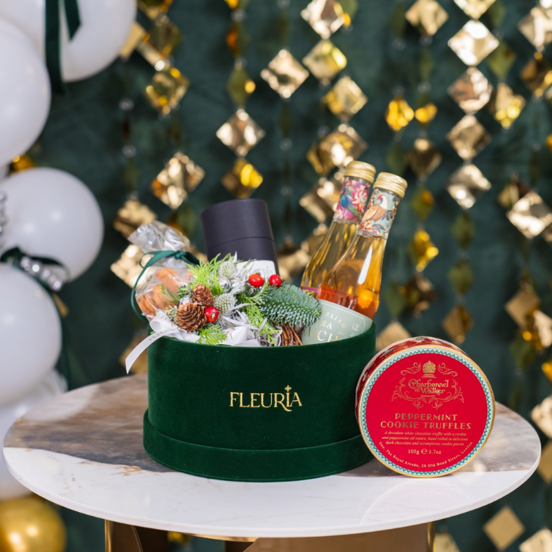 Holiday Sparkles Christmas Hamper